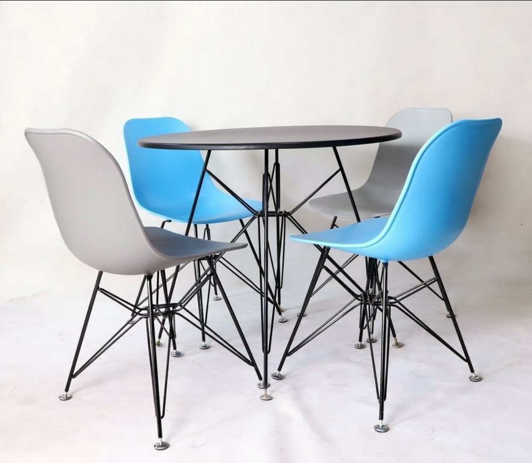 میز و صندلی پایه اسپایدر طرح ایفلی