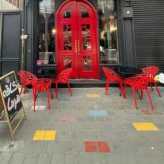 میز و صندلی شاخ و برگی تمام پلاستیکی پایه خرچنگی