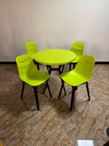 میز و صندلی ناهارخوری پلاستیکی چهار نفره رستورانی مخصوص فضای باز قابل شست و شو